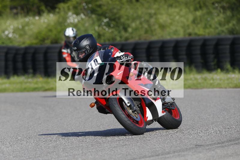 Archiv-2025/11 29.04.2025 PROMAX ADR/Gruppe gruen/210